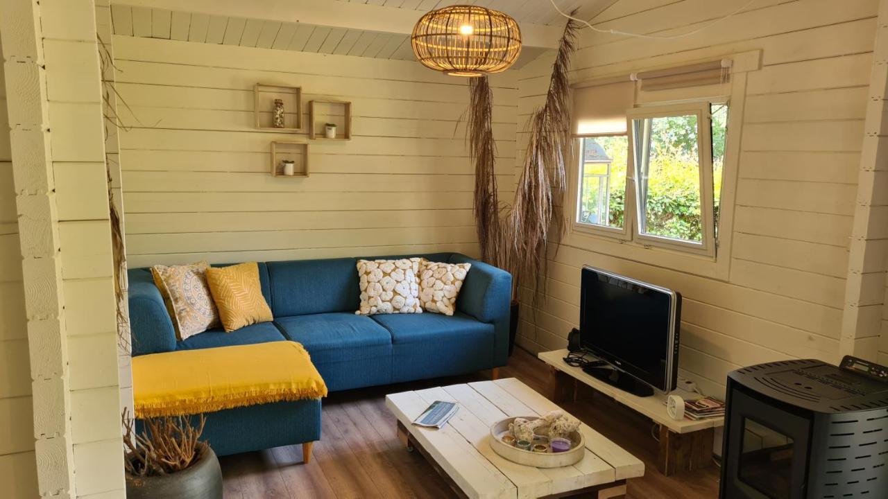Casa Ibiza Is In Drenthe Chalet Schoonebeek